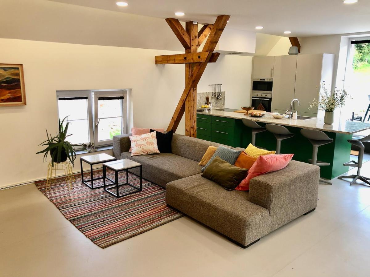 Fox Apartment